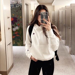 Meet your Posher, Elle